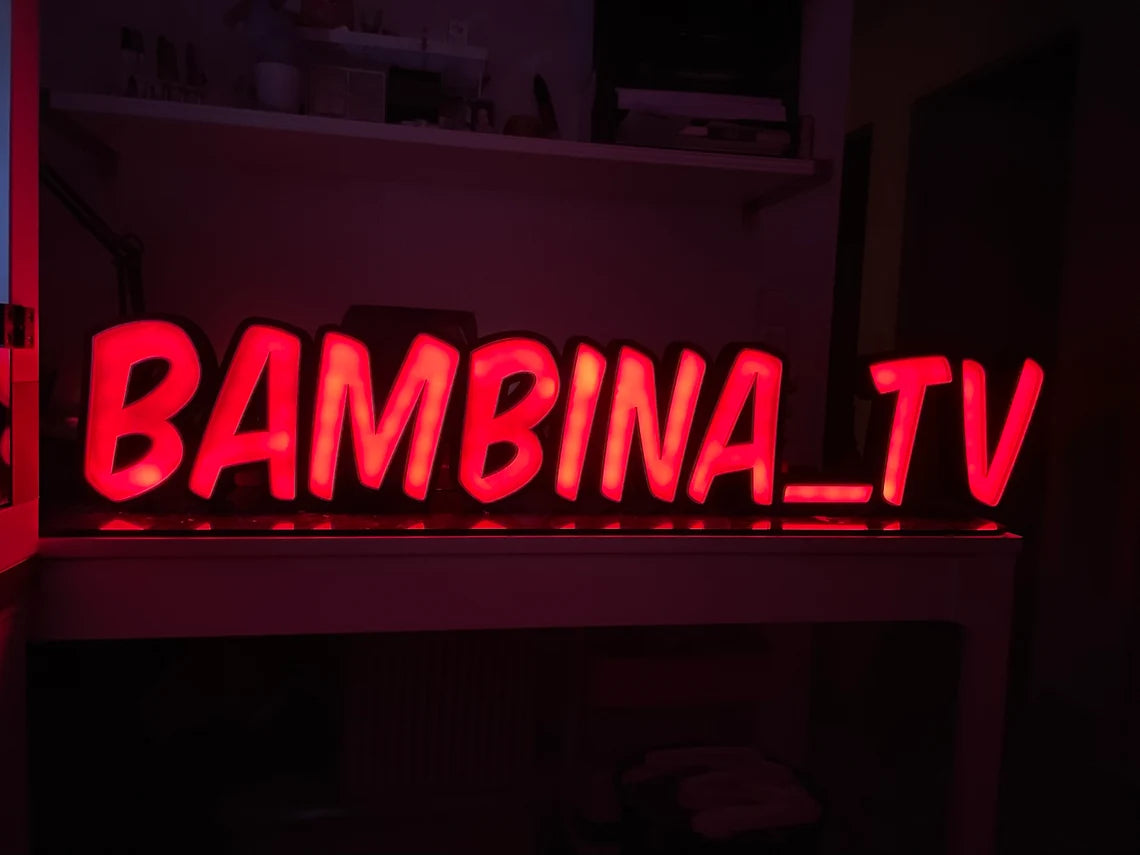 individuelle Namenslampe mit RGB Led Beleuchtung und Farbauswahl